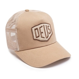 DEUS Trucker Kappe Foxtrot Shield - tan -