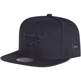 Mitchell & Ness Herren Caps / Snapback Cap Black on Black SB Chicago Bulls schwarz Verstellbar -