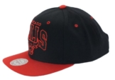 Mitchell & Ness Tonarch Snapback - CHICAGO BULLS - Black-Red, Size:ONE SIZE -