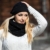 styleBREAKER klassische Beanie Mütze mit edler Strass-Nieten Applikation, Unisex 04024037, Farbe:Schwarz - 